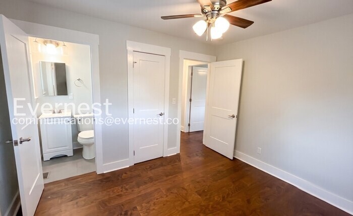 Building Photo - 1206 Cranbrook Dr