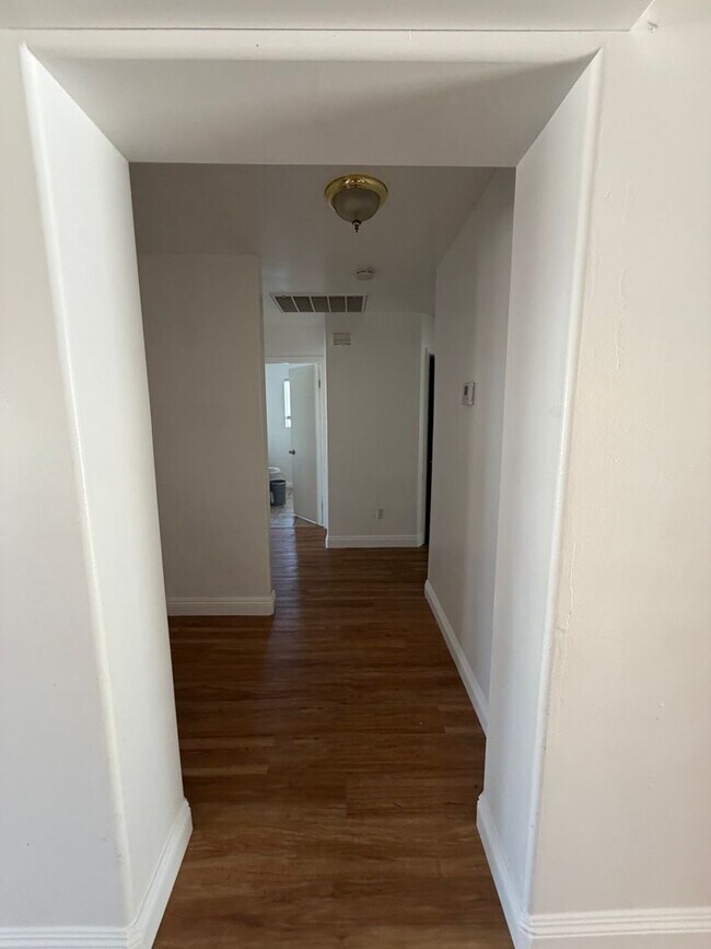 Building Photo - 5800 Potenza Ln