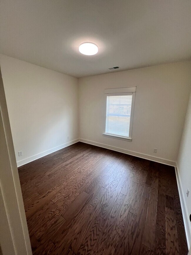 Building Photo - New Construction- One level home with luxurious finishes!