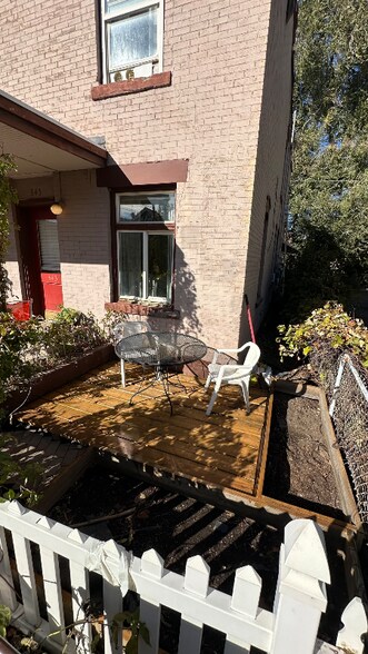 Building Photo - 341 Stanton Ave