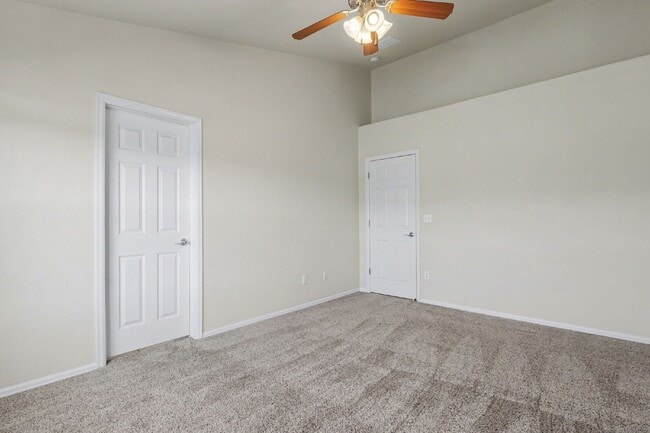 Building Photo - 4822 Condor St