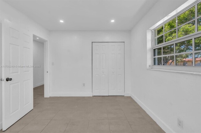 Building Photo - 11790 SW 34th St