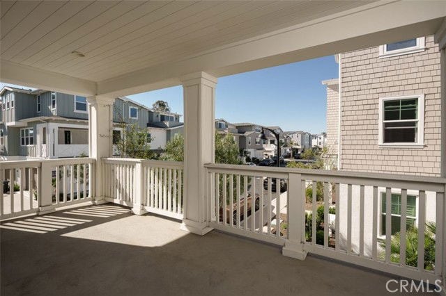 Building Photo - 2100 Cresta Dr