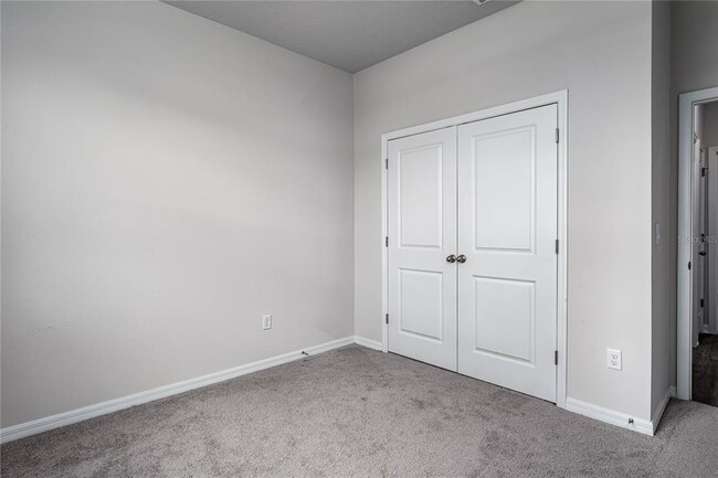 Building Photo - 10622 Eustis Dr