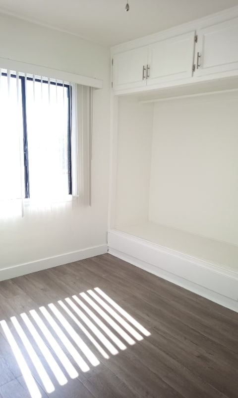 Building Photo - 5623-5633 Venice Blvd.