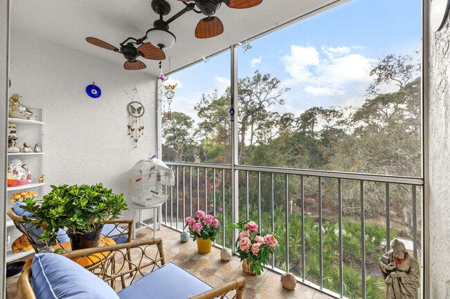 Building Photo - 2502 SE Anchorage Cove