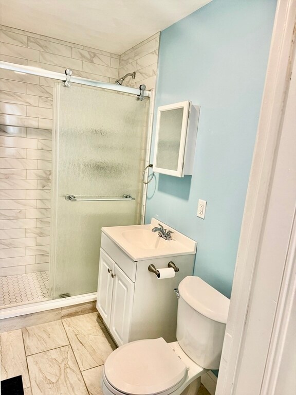 Building Photo - 8 Oneida St