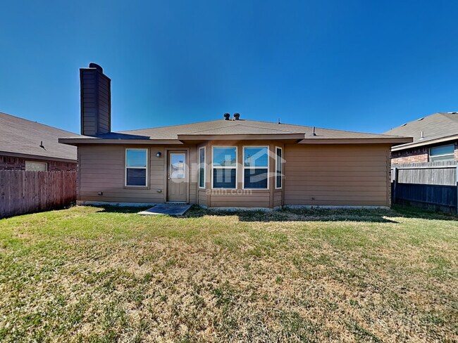 Building Photo - 416 Prescott Ln