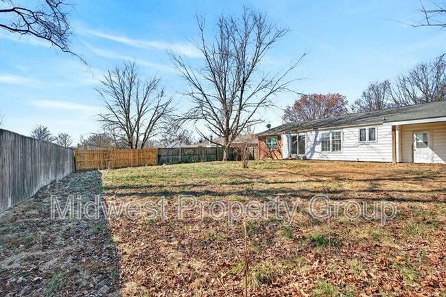 Building Photo - 3644 Vago Ln