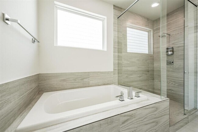 Building Photo - 2705 Eado Edge Ct