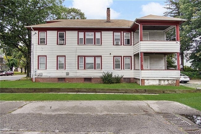 Building Photo - 1012 Narragansett Blvd