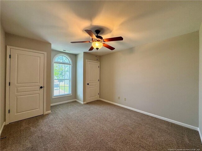 Building Photo - 2817 Truewinds Dr