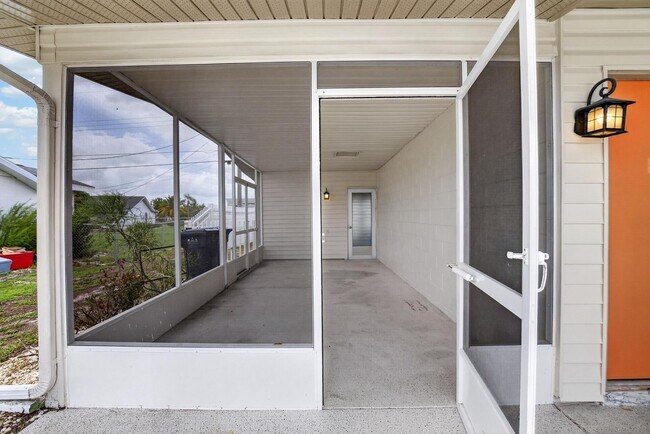 Building Photo - Affordable Sun city Home