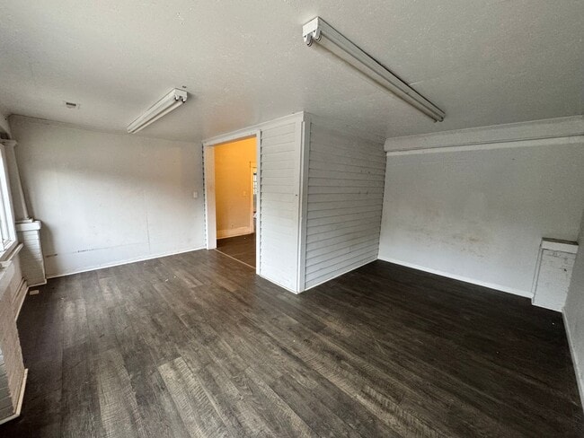 Building Photo - 4/2 home in Shelby, NC