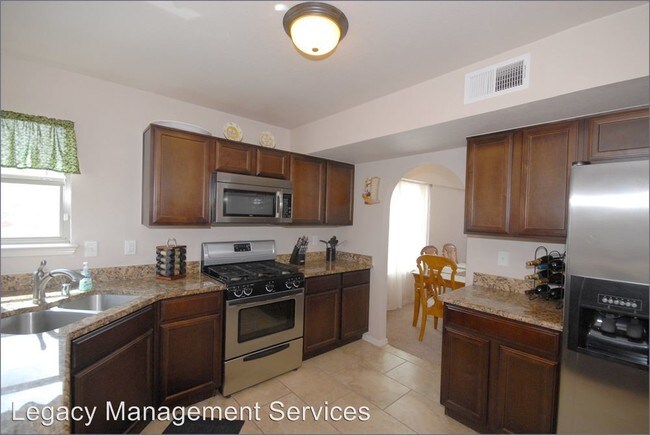 Building Photo - 4800 Red Canyon Ct