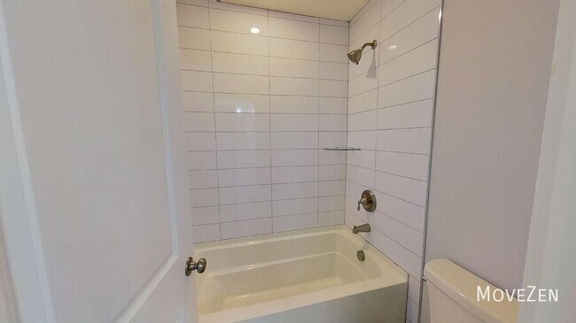 Building Photo - 4110 Whispering Oaks Dr