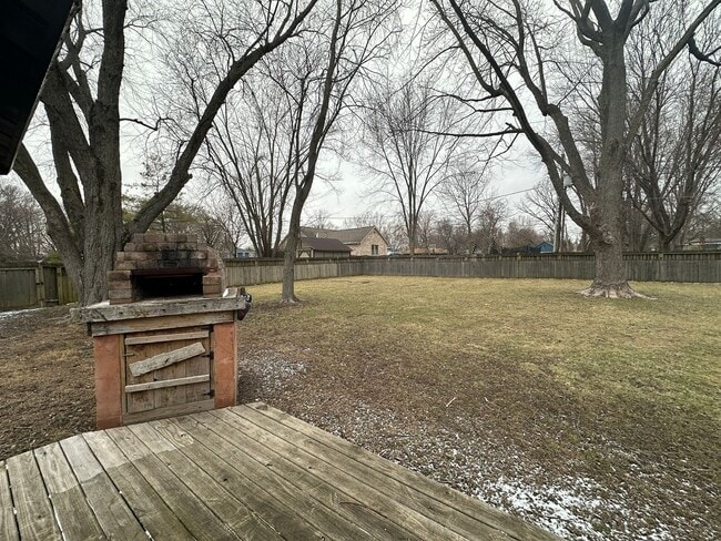 Building Photo - 3316 Annally Dr