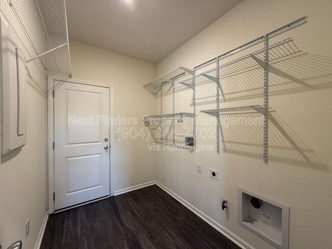 Building Photo - 386 Rittburn Ln