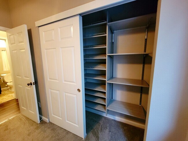 Building Photo - 9316 Caulfield Dr