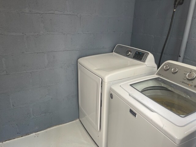 Laundry Room - 173 Belmont Ave
