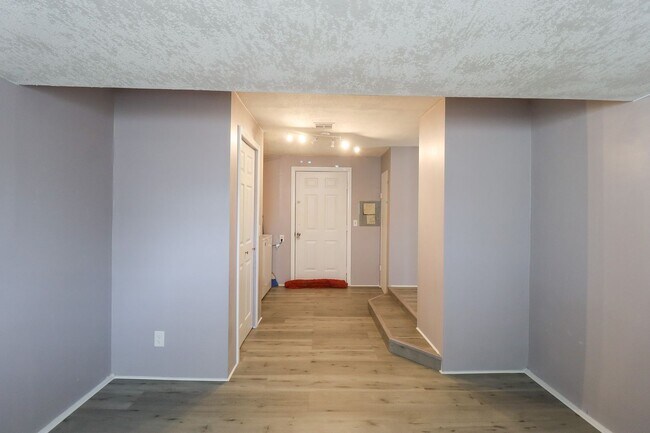 Building Photo - 3 Bed | 1 Bath in North Tulsa!