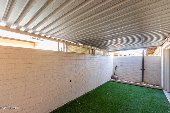 Building Photo - 6721 E McDowell Rd