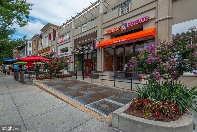 Building Photo - 2854 Connecticut Ave NW