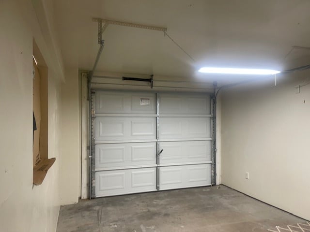 Building Photo - 2640 Simms Ave
