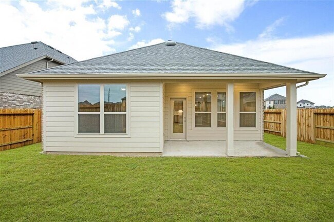 Building Photo - 828 Laguna Grn Ln