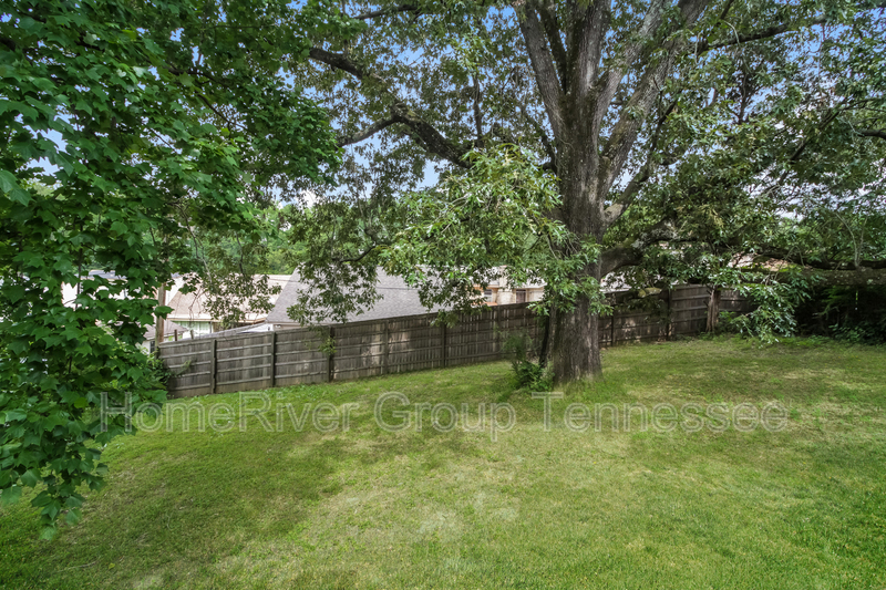 Building Photo - 3648 Arsenal St