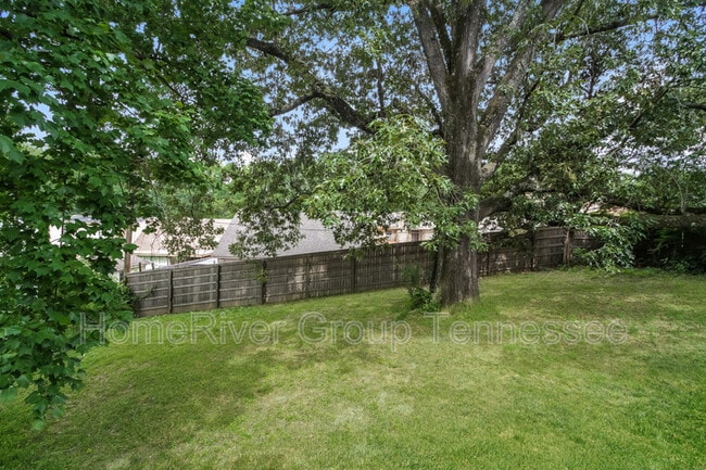 Building Photo - 3648 Arsenal St