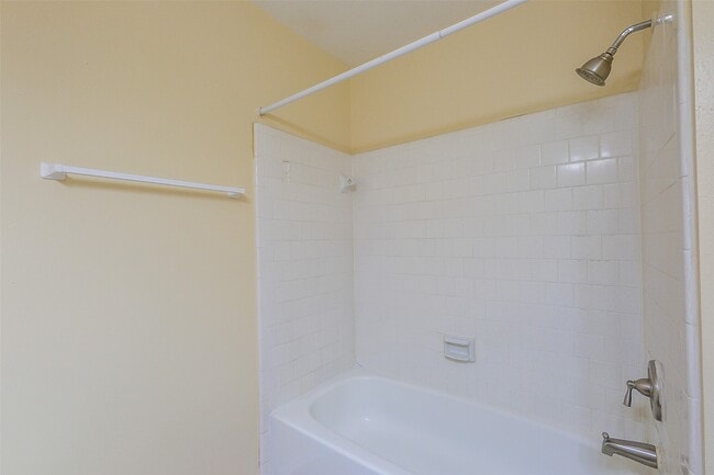 Building Photo - 3738 Quiet Pl Dr