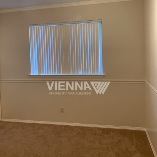 Building Photo - Cute Home in Antelope for Rent!