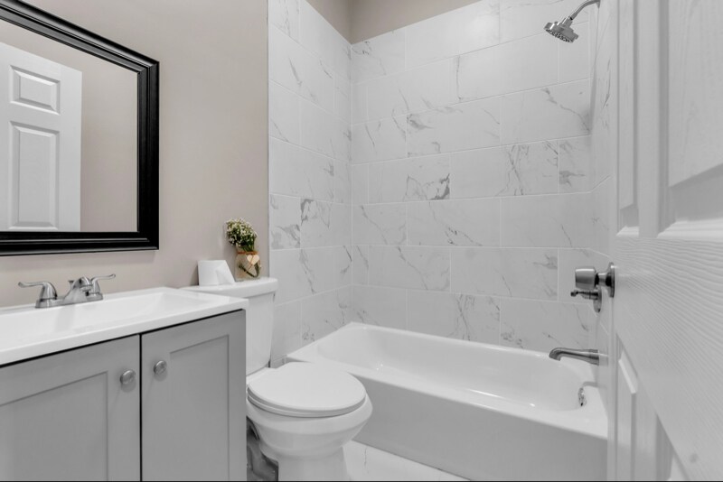 Building Photo - 857 Pope St