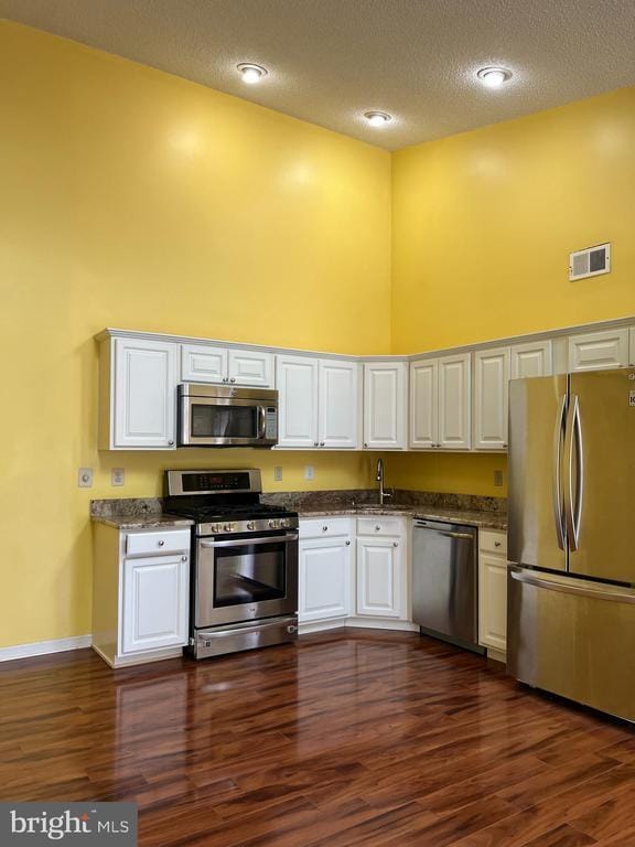 Building Photo - 63 Rachel Ct