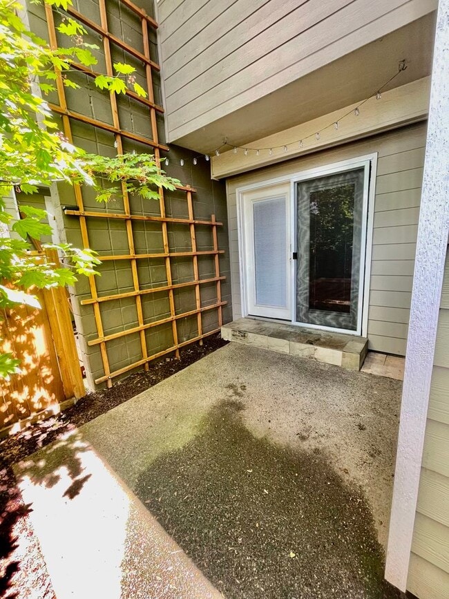 Building Photo - Ground Floor- St. John's One Bedroom One B...