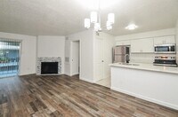 Building Photo - 10001 Westpark Dr