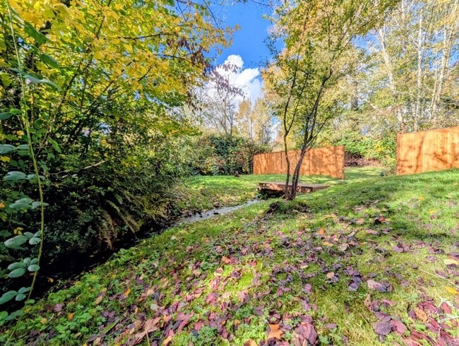 Building Photo - 3Bd/1.5ba Lake Stevens Duplex