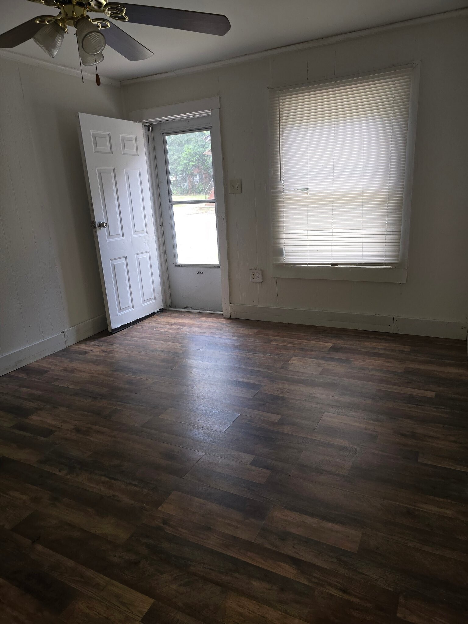 Building Photo - 3783 San Juan Ave