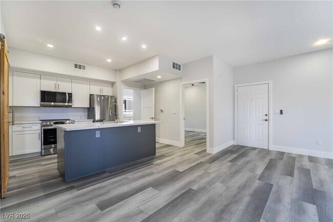 Building Photo - 45 Maleena Mesa St