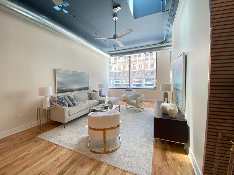 Building Photo - 326 N Michigan Ave