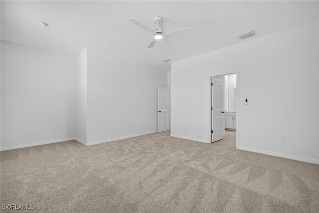 Building Photo - 14995 White Pearl Rd