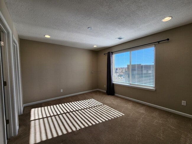 Building Photo - 5003 Wheeler Ln