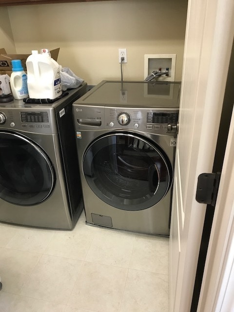 Building Photo - San Ramon's Lovely Windemere, Canadora Two Story Home 3 Br. + Loft, 2.5 Ba.