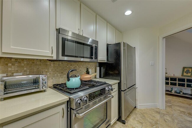 Building Photo - 1735 Spyglass Dr