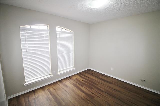 Building Photo - 2018 Garden Crest Ln