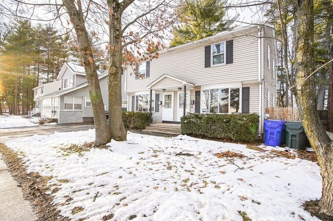 Building Photo - 1224 Page Blvd