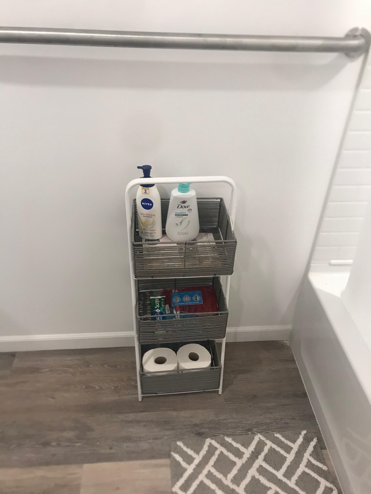 Building Photo - 2398 Tree Vista Ct