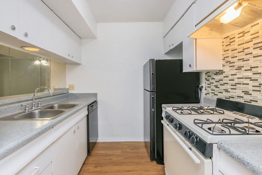 Building Photo - New England Village