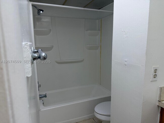 Building Photo - 2800 NW 56th Ave